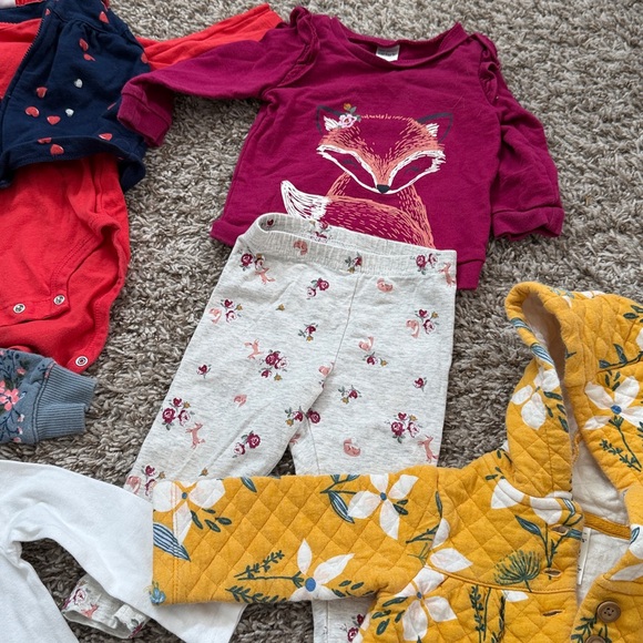 Colorful Baby Clothing Set - Picture 4 of 4